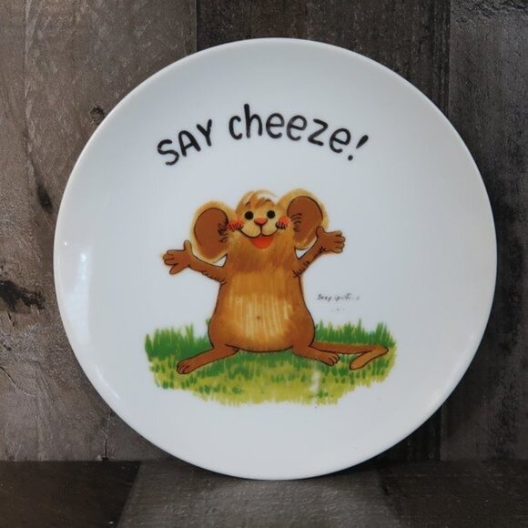 Vintage Suzy's Zoo Enesco Mouse Say Cheeze Cheese Plate 1976 Suzy Spafford - Picture 1 of 6